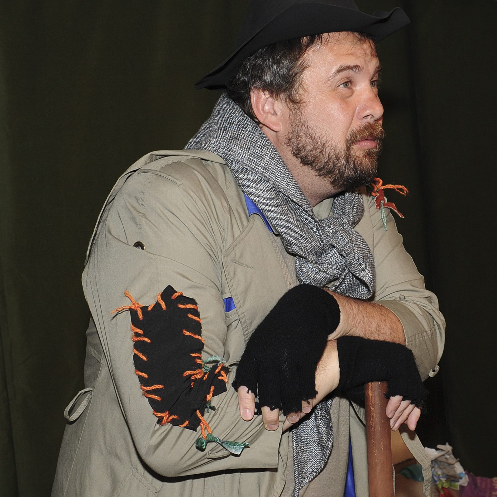 2011, "Кролик Эдвард": Булл, пассажир