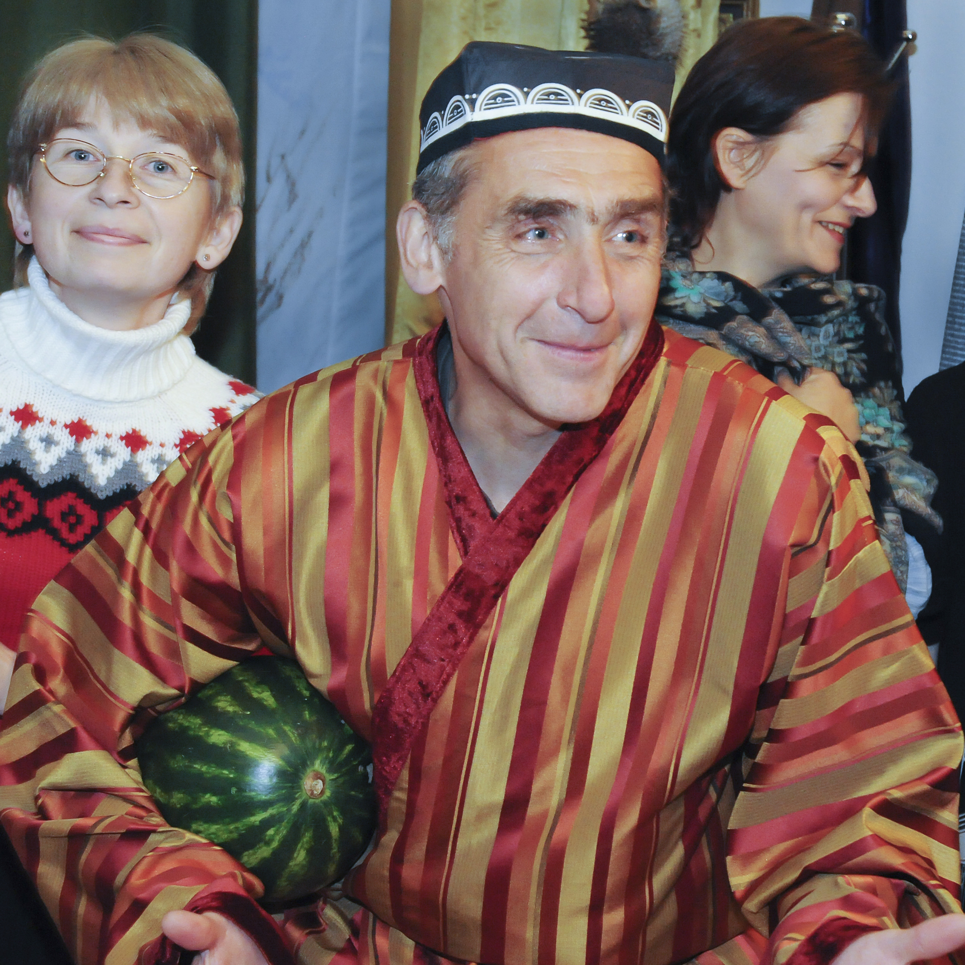 2009, "Норд-Ост": Почтальон, Узбек, Ненец